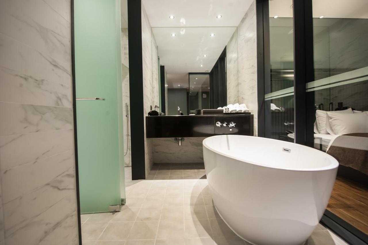 Amare Hotel Suwon Exterior photo