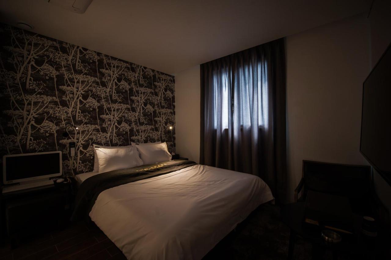Amare Hotel Suwon Exterior photo