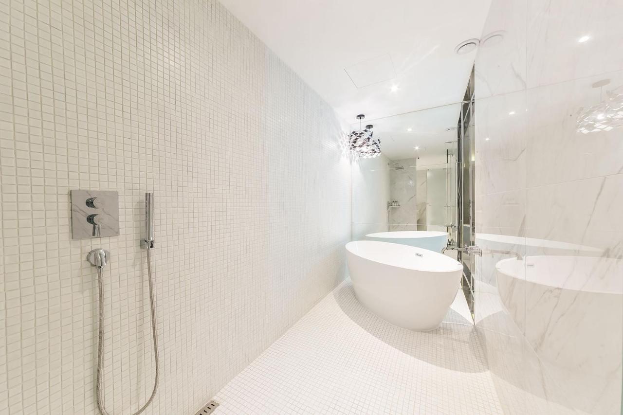 Amare Hotel Suwon Exterior photo